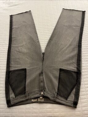 LOGO Grey Denim Jeans w/Black Side Panels-Pockets-Decorative Stitching-Raw Hems